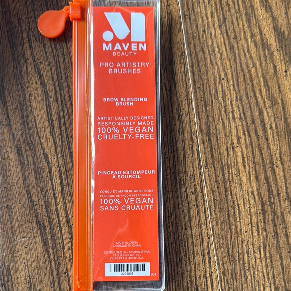 Maven Beauty Pro Artistry Brow Blending Brush - Orange